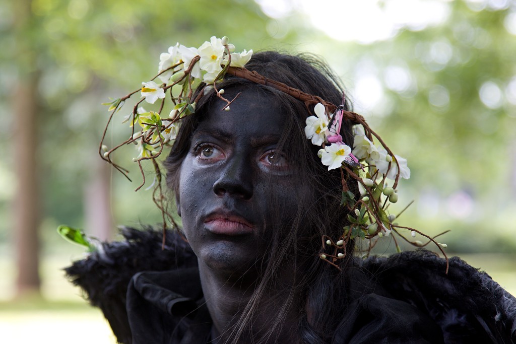 valkenburg living statue levend standbeeld evenement event festival festiviteit kunst art straatkunst streetart artiest beeld beeldhouwwerk
